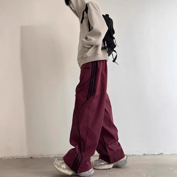 Munkaruha casual nadrág (csíkos minta; akril anyag; középmagas derék; kötőzárral záródó)