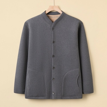 Išorinis kardiganas su apvaliu kaklu, ilgomis rankovėmis, laisvo kirpimo, vidutinio storio, poliesteris