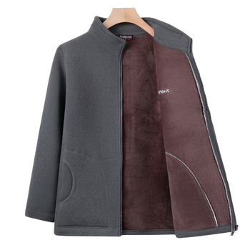 Vyrinė poliarinės fleecinės striukė su apvalia kakleliu, užtrauktuku uždarymas, tiršta, kišenės su užtrauktukais