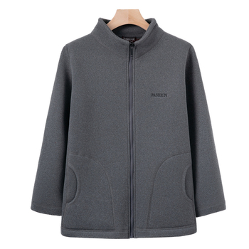 Vyrinė poliarinės fleecinės striukė su apvalia kakleliu, užtrauktuku uždarymas, tiršta, kišenės su užtrauktukais