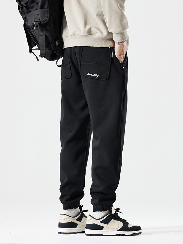 Мъжки спортни джогър панталони, tapered кройка, с връзка в талията, памук-полиестер смес, есен 2025