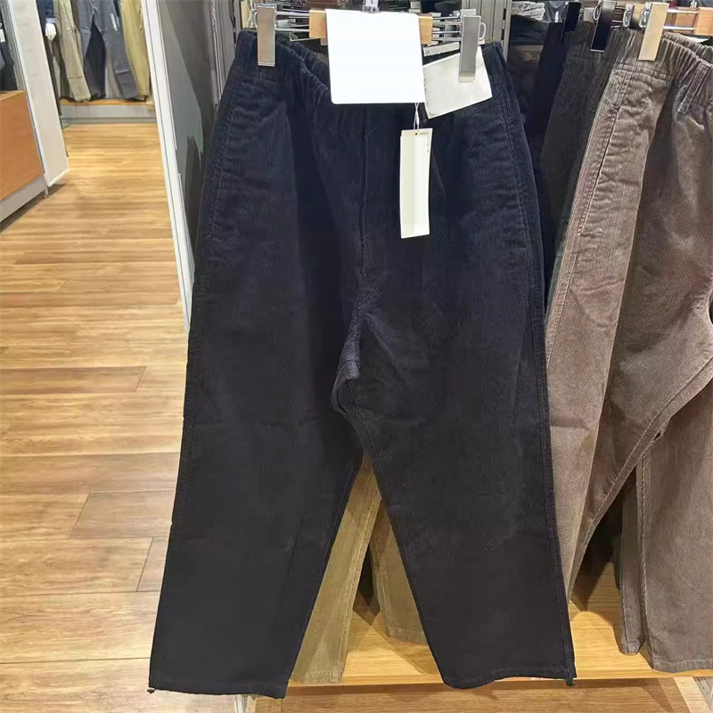 URAZ ženske corduroy cargo hlače – široka kroj, dužina 3/4, prirodna struka