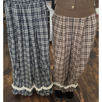 Elegantne gradske ravne hlače od Plain weave tkanine, prirodna struka, zima 2025