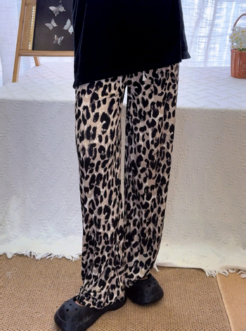 Ženske hlače s leopardovim uzorkom, široke nogavice, visoki pojas, lagana tkanina, poliester, ljeto 2025 (Poliester 90–95%; visoka elastičnost; visoki pojas; lagana tkanina; casual stil)