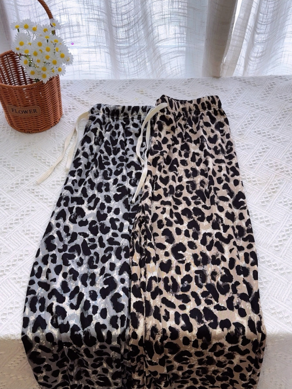 Ženske hlače s leopardovim uzorkom, široke nogavice, visoki pojas, lagana tkanina, poliester, ljeto 2025 (Poliester 90–95%; visoka elastičnost; visoki pojas; lagana tkanina; casual stil)