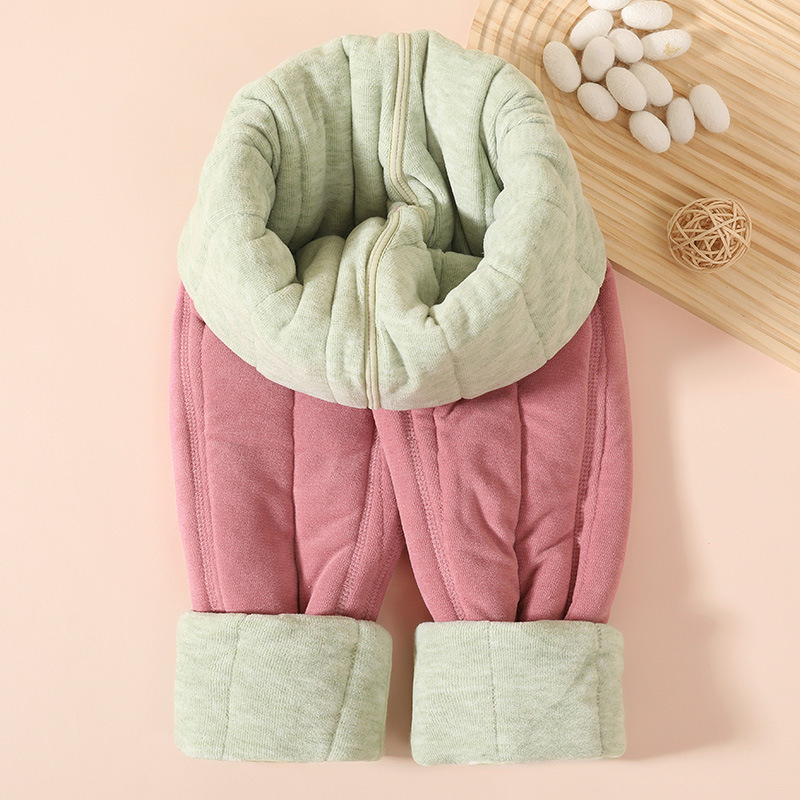 Bērnu siltas kokvilnas bikses ar iekšējo flīsa oderi — 78% kokvilna, augsts viduklis, ziemas sezona, vecuma grupa 3–8 gadi