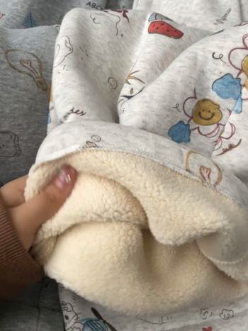 Casual hlače širokih nogavica od poliestera, niski struk, tanke, 95%+ poliestera, mikroelastične