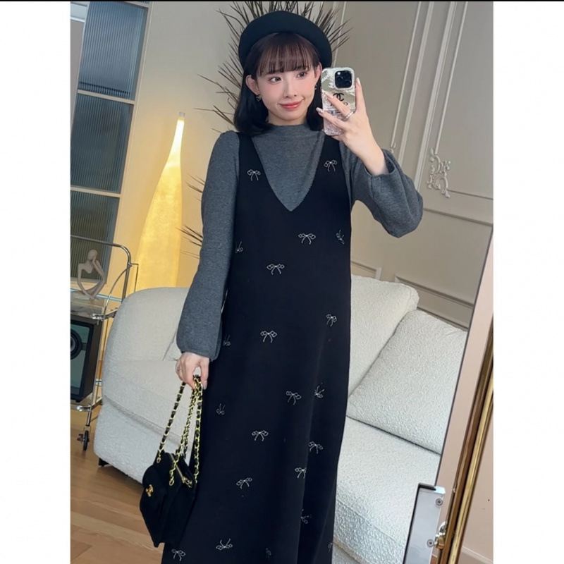 Set za trudnice: usklađeni najlonski materijal 80–90%, 3/4 rukavi, midi suknja, jesen-zima