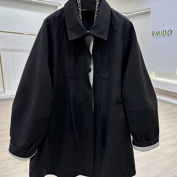 Ženski proljetni windbreaker kaput s polo ovratnikom, poliester materijal, srednja debljina, kapuljača, regularni kroj