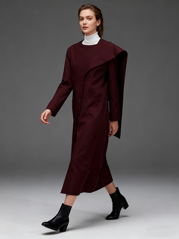 Korejski casual stil: dugački labavi kaput s okruglim izrezom, dugi rukavi, jednobojna tkanina, zloženie 70–80% polyester, 20–30% elastan