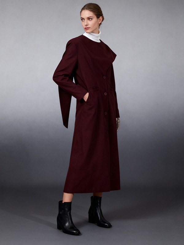 Korejski casual stil: dugački labavi kaput s okruglim izrezom, dugi rukavi, jednobojna tkanina, zloženie 70–80% polyester, 20–30% elastan