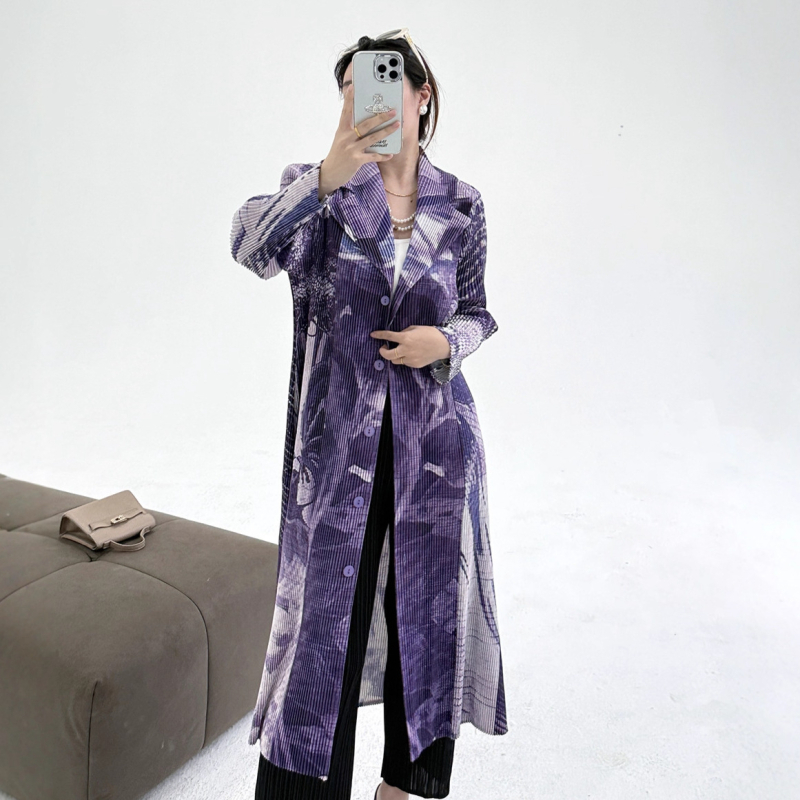 Trench kaput s tie-dye plisiranim, poliester, produženi kroj
