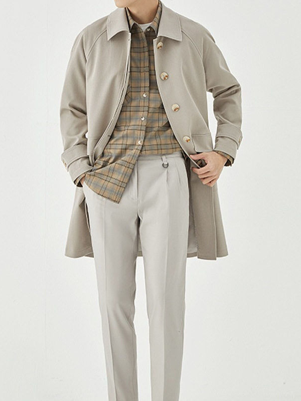 Muški kaput u korejskom stilu, srednje duljine (65–80 cm), rever, jednoredno kopčanje, labav kroj