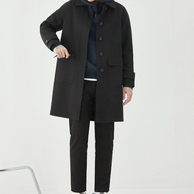 Muški kaput u korejskom stilu, srednje duljine (65–80 cm), rever, jednoredno kopčanje, labav kroj