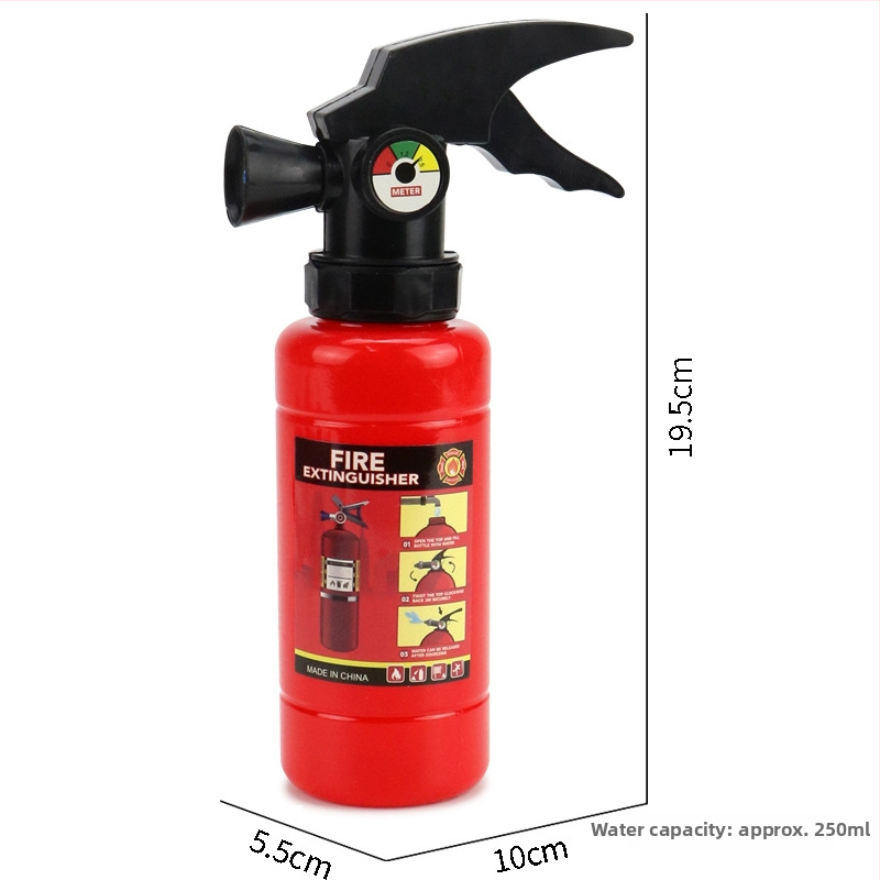 Laste tuletõrje rollimängu komplekt plastist veepüstoliga, seljakotiga, kiivriga ja tuletõrjevahendiga, sobiv 4–6-aastastele lastele.