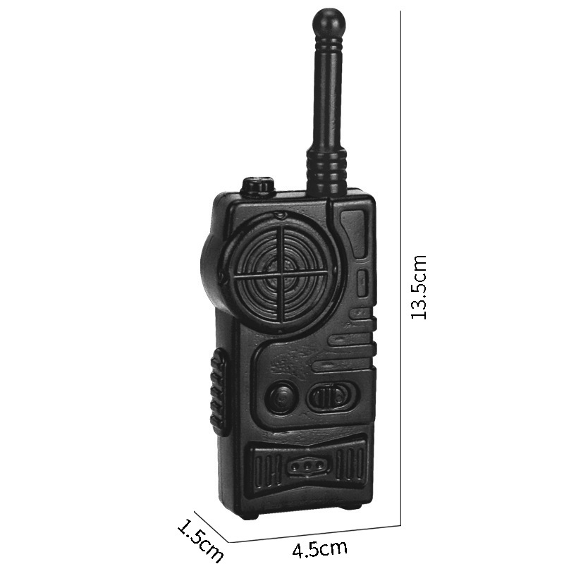 Laste tuletõrje rollimängu komplekt plastist veepüstoliga, seljakotiga, kiivriga ja tuletõrjevahendiga, sobiv 4–6-aastastele lastele.