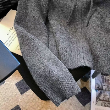 Kardigan s kapuljo i zatvaračem, ležernog kroja, Mercerizirana tkanina, PVC tkanina s manje od 30% spandeksa, duljina 50–65 cm, jesen 2025