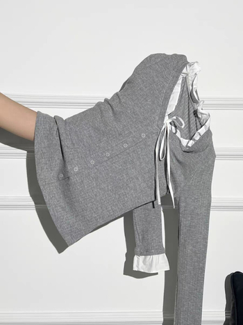 Ženski pleteni džemper s kapuljačom, V-izrez, rukavi s volanima, uski kroj, najlon-spandeks materijal, jednobojan, proljeće 2025