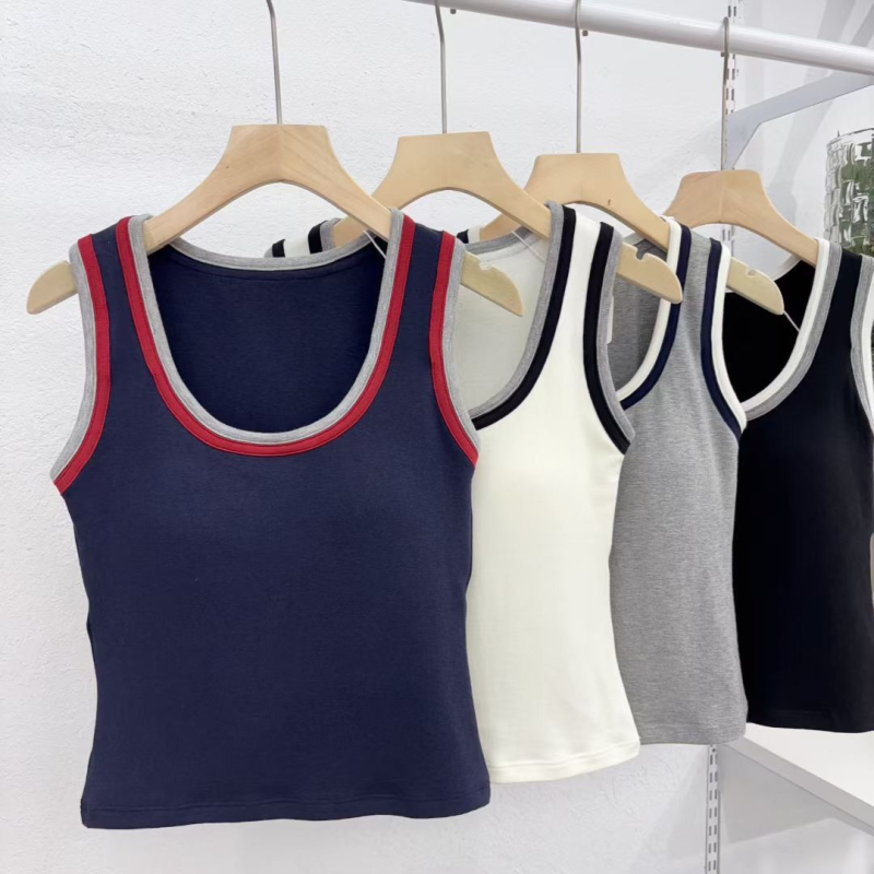 Bez rukava top s color-block dizajnom i širokim trakama, najlon materijal, zaobljen vrat, za sve sezone