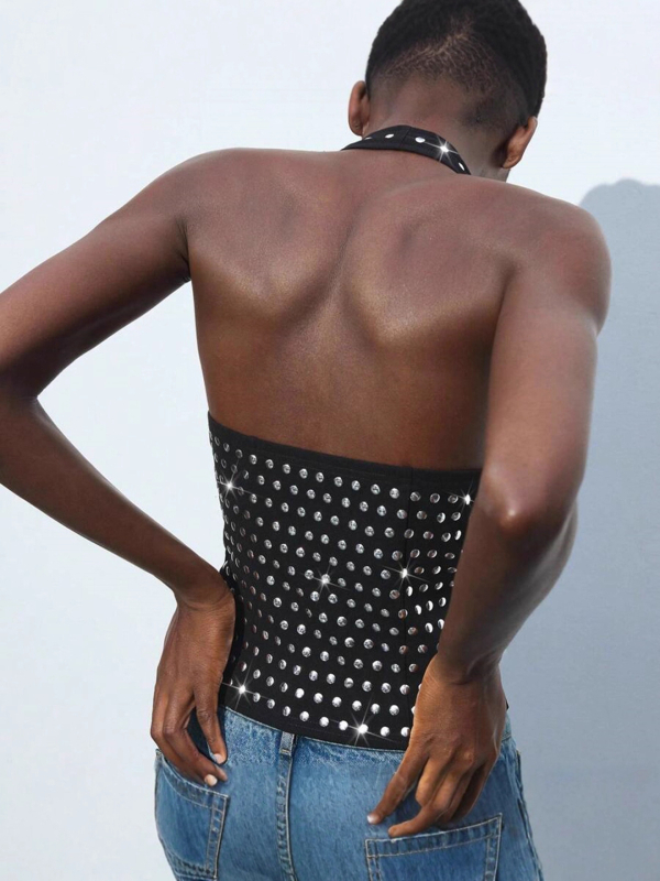 Halter top s V-izrezom, otvorenim leđima, uski kroj, poliester-spandeks tkanina