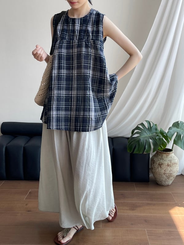 Ženska babydoll majica, karirani uzorak, slobodan kroj, bez rukava, pamuk–poliesterska smjesa, srednja duljina 65–80 cm