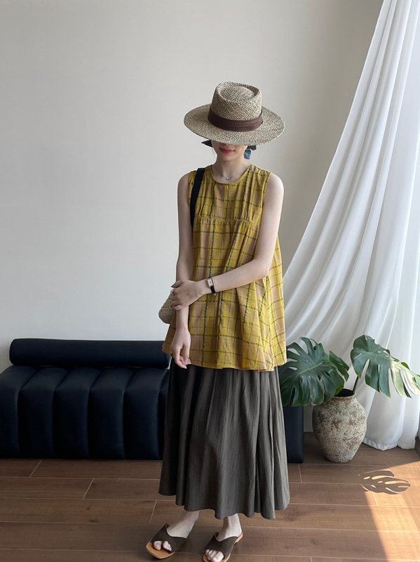 Ženska babydoll majica, karirani uzorak, slobodan kroj, bez rukava, pamuk–poliesterska smjesa, srednja duljina 65–80 cm