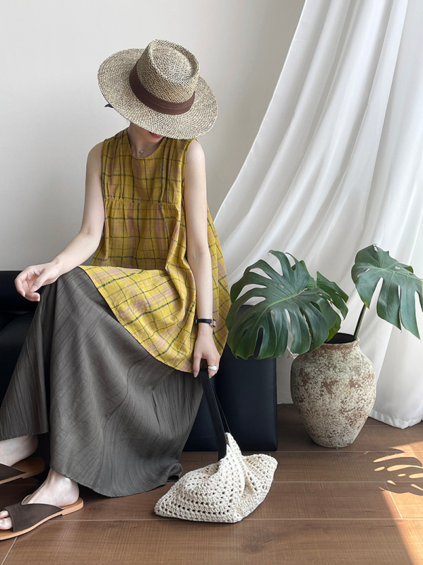 Ženska babydoll majica, karirani uzorak, slobodan kroj, bez rukava, pamuk–poliesterska smjesa, srednja duljina 65–80 cm