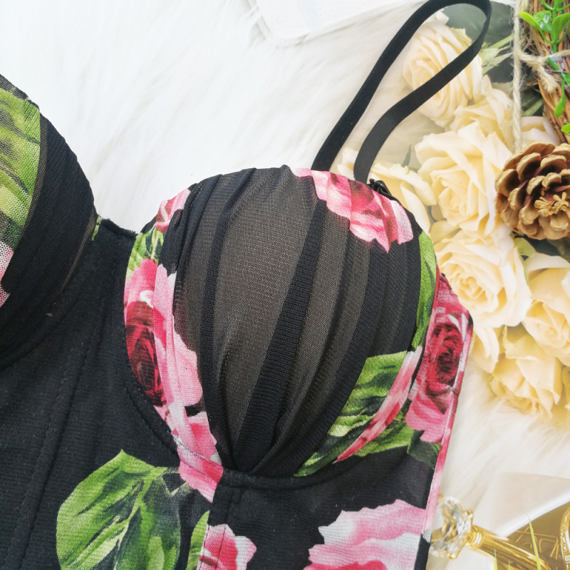 Montissa čipkasti camisole s odvojivim dvostrukim naramenicama, cvjetni uzorak, acetatno vlakno s elastanom, uski kroj