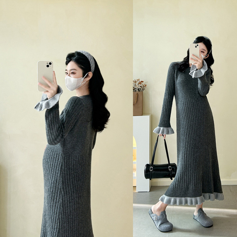 Haljina (okrugli izrez; dugi rukavi; vuneni spojeni materijal; viskozna 30-50%; kontrastni uzorak)