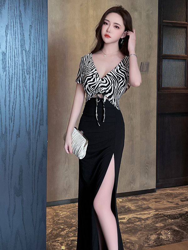 Leopárd mintás estélyi ruha, V-nyakú, karcsúsított, hosszú, poliészter; őszi 2024; nőknek