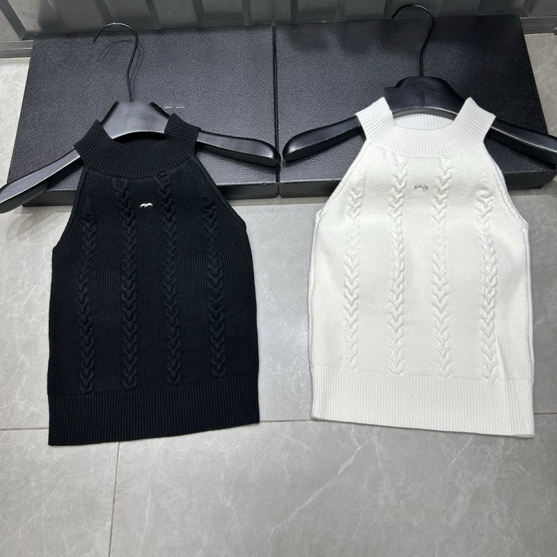 Ženski bez rukava pleteni top s off-shoulder i halter izrezom, uski kroj, 95% akril, uzorak lubanje