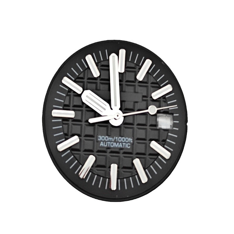 Pulksteņa cipferu komplekts ar iekšējo ēnas gredzenu, baton rokas un luminescējošiem indikatoriem; 50 gab.; 2024. gada vasara