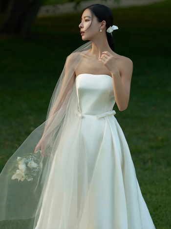 Νυφική σατέν Φόρεση από Πολυεστέρα, τοπ χωρίς τιράντες, μακριά ουρά, χωρίς μανίκια, μέση μεσαία, 95% πολυεστέρας, spandex <30%, Καλοκαίρι 2024