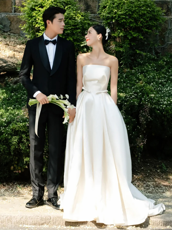 Νυφική σατέν Φόρεση από Πολυεστέρα, τοπ χωρίς τιράντες, μακριά ουρά, χωρίς μανίκια, μέση μεσαία, 95% πολυεστέρας, spandex <30%, Καλοκαίρι 2024