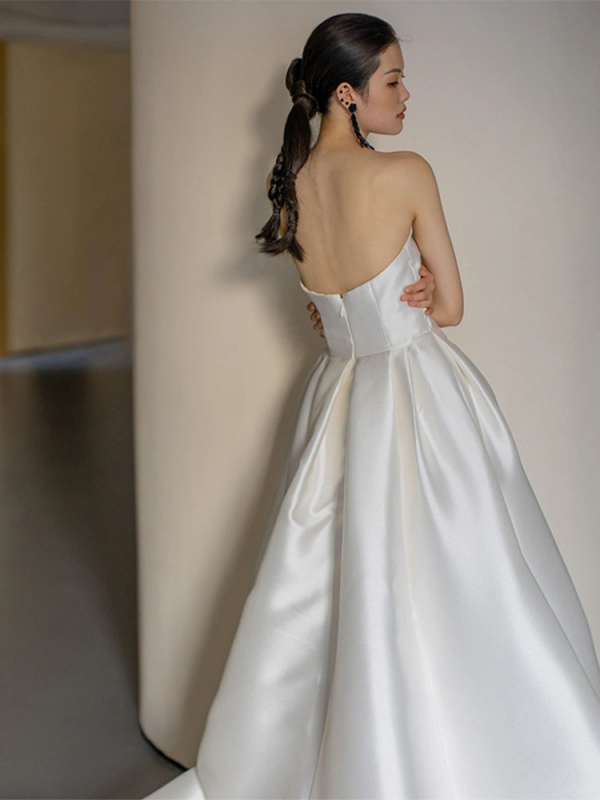 Rochie de mireasă fără bretele, stil francez, croială A-line, fără mâneci, lungă din satin, talie la mijloc, Poliester ≥95%