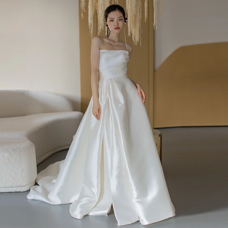 Rochie de mireasă fără bretele, stil francez, croială A-line, fără mâneci, lungă din satin, talie la mijloc, Poliester ≥95%