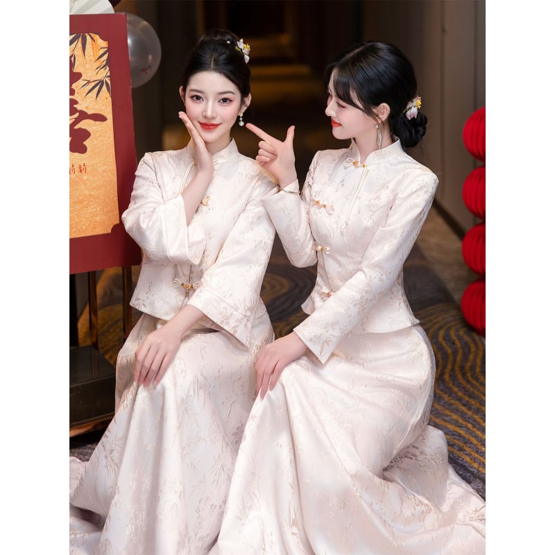 Līgavu divdaļīga kleita ķīniešu stilā, divi gabali, garas piedurknes, vidukļa līnija, vasara 2025, retro un svaigs-salds siluets, poliesters ar kazas ādas akcentiem