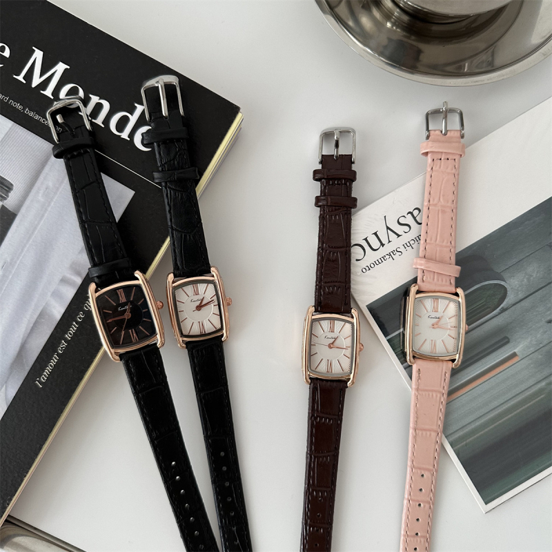 Sieviešu pulkstenis ar kvadrātveida ciparnīcu, Hongkonga stila retro, PU siksna, metāla korpuss, kvarc mehānisms, analogais displejs, sprādze ar adatu