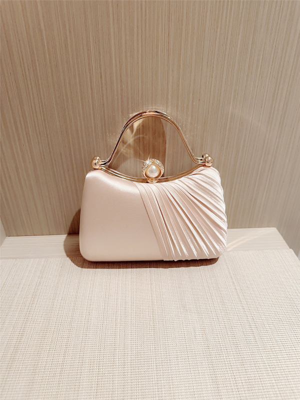 Satenska večernja torba, vodoravni kvadratni oblik, zaključavanje, džep za telefon, podstava od poliester