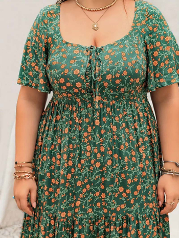 Boho stil haljina s cvjetnim uzorkom, silueta sirene, okrugli izrez, rukavi 3/4