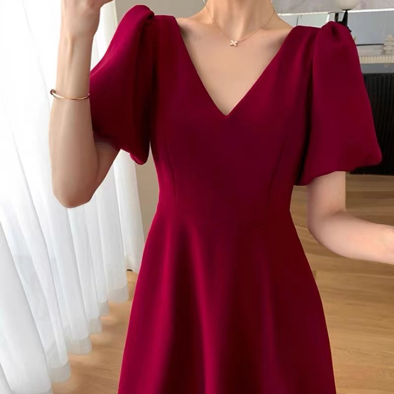 Plus-size haljina s V-izrezom, pufastim rukavima, midi duljine, A-linijska silueta, poliester tkanina