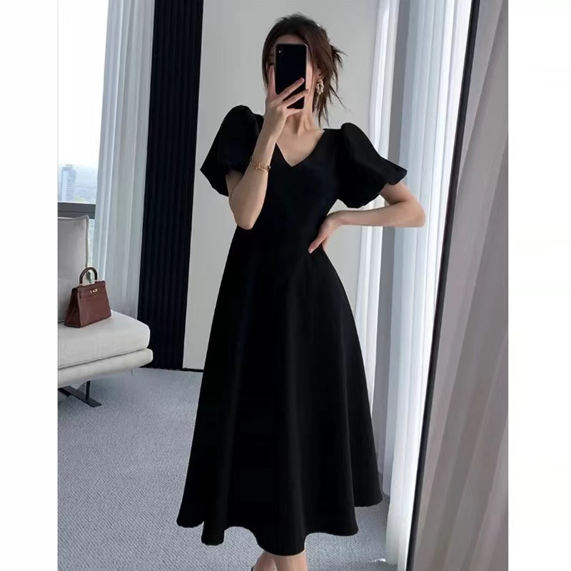 Plus-size haljina s V-izrezom, pufastim rukavima, midi duljine, A-linijska silueta, poliester tkanina