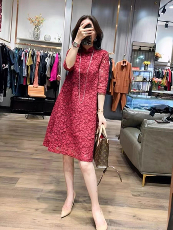 Čipkasta haljina u kineskom stilu Cheongsam, A-linija, stojeći ovratnik, 3/4 rukavi (čipka; kineski stil; A-linija; stojeći ovratnik; 3/4 rukavi)