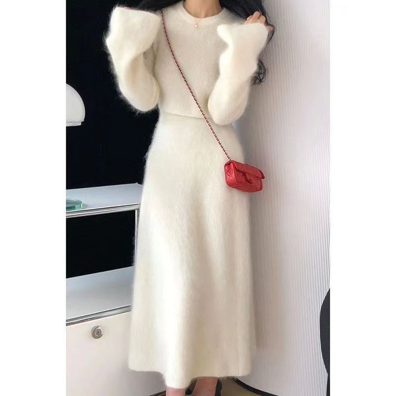 Mobeier Mercerizirani rayon mini komplet halter ovratnik, dugi rukavi, uska suknja – Royal Sister stil