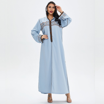 Duga haljina, rayon tkanina, karirani uzorak, V-izrez, 3/4 rukavi, izšivani detalji