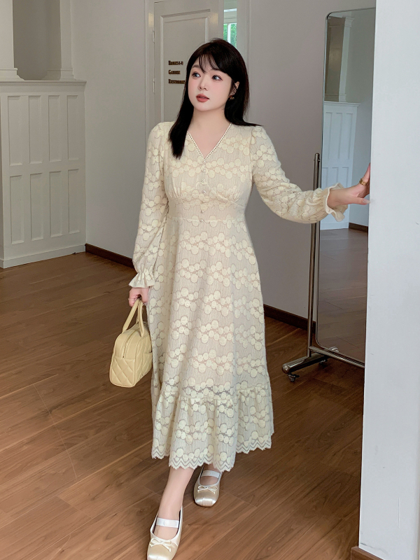 Haljina od čipke, V-izrez, naborasti rukavi, duga A-linijska suknja, proljeće 2025