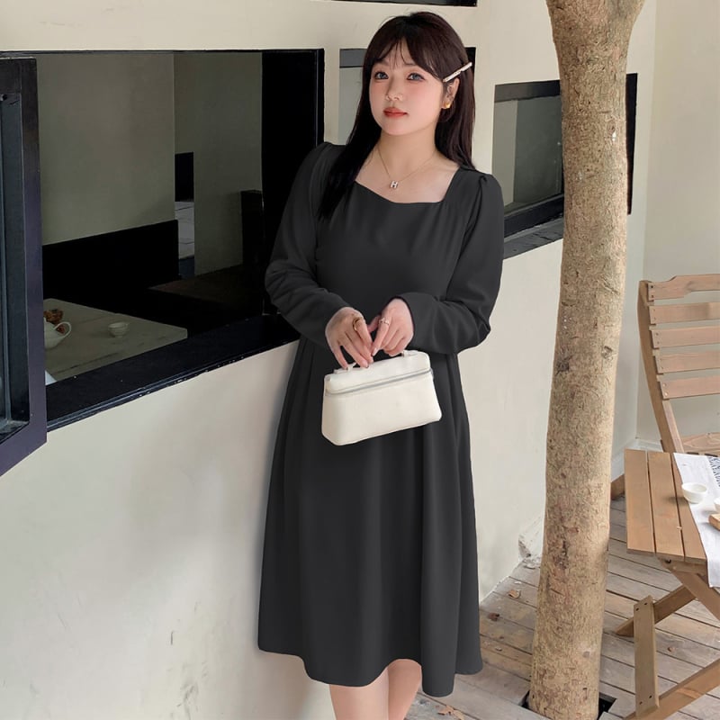 K2817 hosszú ujjú, A-vonalú ruha, négyzetes gallérral, Peacock twill poliészter (95%+), ősz 2024