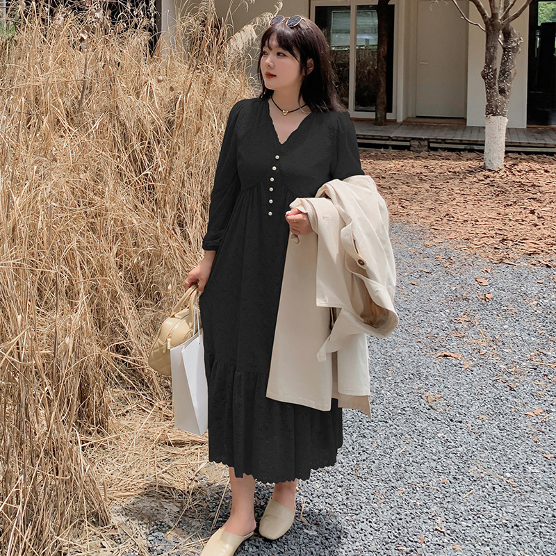 A-vonalú csipkés ruha V-nyakú, nylon keverék, puffos ujjak