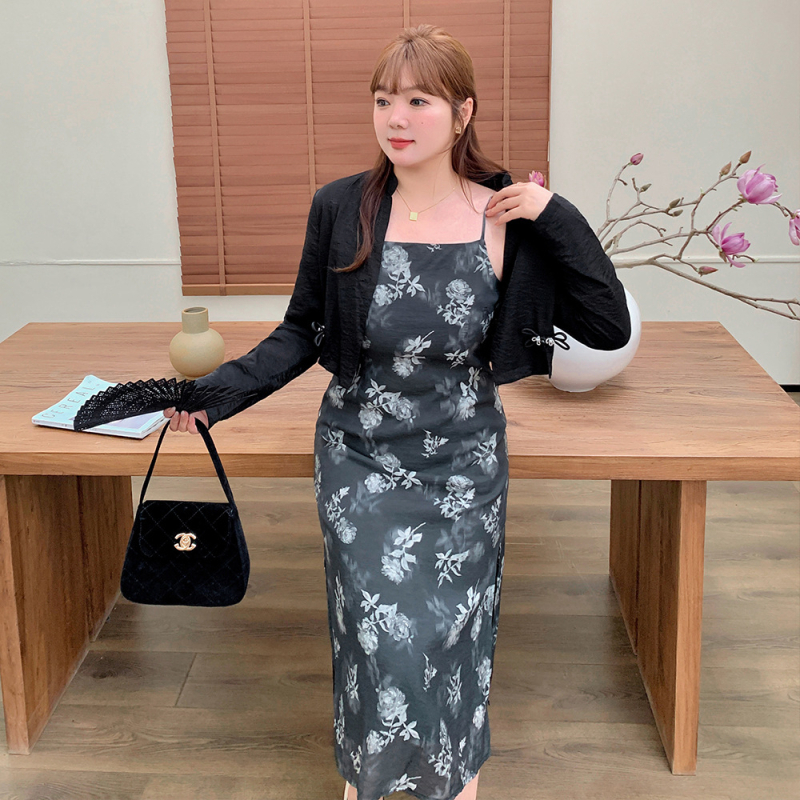 Két részes hosszú ruhaszett álló gallérral és puffos ujjakkal, kínai stílus, poliészter–spandex