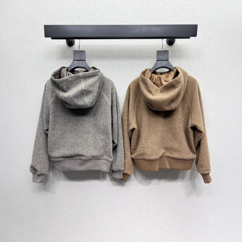 Kapuljača Sherpa duksa džemper s izvezenim slovima, normalnog kroja